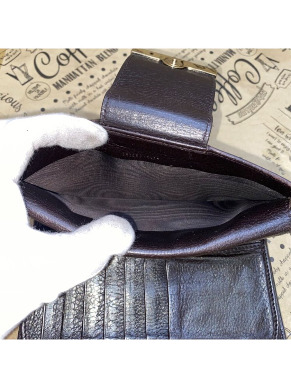 Gucci Wallet 2 GG Leather - Picture 12 of 15